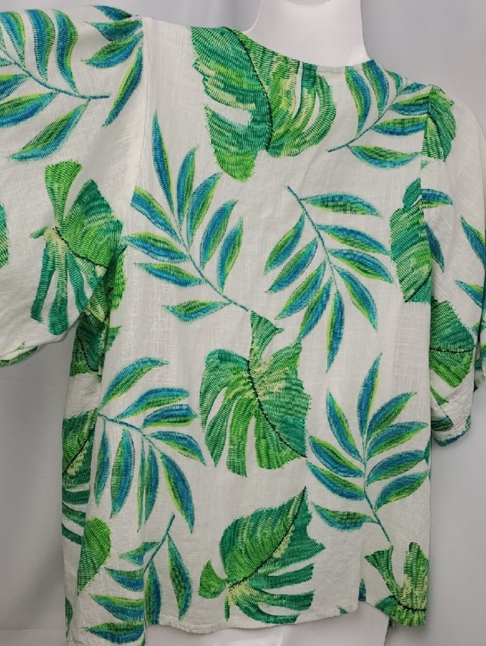 Green Leaf Print Cropped Peasant Top - Picture 6 of 6